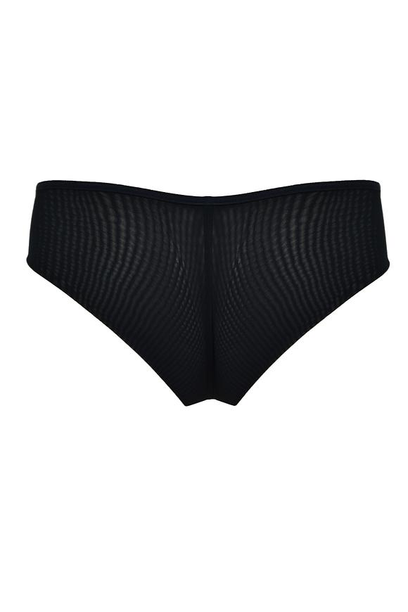 Niezwykłe figi typu brazyliany. Tył z podwójnego tiulu, wysoko wycięty. Boczki z beżowego tulu, na który naszyte zostały paseczki ze złotymi regulatorami.
Skład: 78% Poliamid, 5% Poliester, 12% Elastan, 5% Bawełna
 