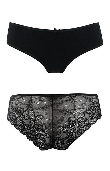 Figi damskie, przód gładki z bawełny, tył z delikatnej koronki. 
Skład: bawełna 95%, elastan 5%.