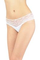 Figi damskie z bawełny i delikatnej koronki o motywie kwiatowym.
Skład: bawełna 95%, elastan 5%.
