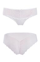 Figi damskie z bawełny i delikatnej koronki o motywie kwiatowym.
Skład: bawełna 95%, elastan 5%.