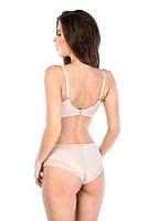 


Eleganckie i wygodne damskie figi wykonane z delikatnej mikrofibry. Boczki fig są subtelnie ozdobione paseczkiem, co dodaje im uroku i delikatności. Tył fig został starannie wykończony podwójnym tiulem, co nadaje bieliźnie wyjątkowego charakteru.
Materiał zapewnia doskonałe dopasowanie, elastyczność i trwałość. Mikrofibra nadaje figom gładką powierzchnię, która jest miła w dotyku i przyjemna dla skóry. Dodatek elastanu sprawia, że bielizna jest elastyczna, dostosowując się do kształtu ciała.
Figi Mediolano charakteryzują się klasycznym krojem, co sprawia, że są uniwersalne i doskonale sprawdzają się na co dzień. Delikatne zdobienia oraz staranne wykończenia podkreślają subtelność i estetykę bielizny. To idealny wybór dla kobiet ceniących komfort, elegancję i ponadczasowy styl.
Skład: 78% Poliamid, 12% Elastan, 5% Poliester, 5% Bawełna.




 


 