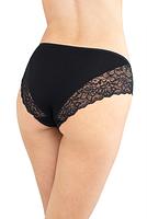 Figi zostały wykonane z wiskozy, która zapewnia doskonałą trwałość kolorów i miękkość w dotyku, oraz koronki, która nadaje zmysłowość tej części bielizny.
Skład produktu: 95% wiskoza, 5% elastan
 