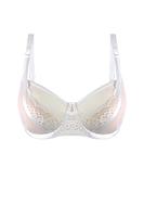 Biustonosz półusztywniony.
Wnętrze miseczki wykonane z beżowej pianki, wierzch z białego plenu, środek zdobi koronka, góra z tiulu. Materiał wyciągnięty ponad miseczkę i połączony z ramiączkiem na kółeczku.
Obwód z podwójnego tiulu, brak bocznej fiszbiny.
Konstrukcja z szerokim łukiem fiszbiny układa biust naturalnie i zapewnia wygodę w całodziennym użytkowaniu.
Skład surowcowy: 85% Poliamid, 10% Elastan, 5% Poliester.
 