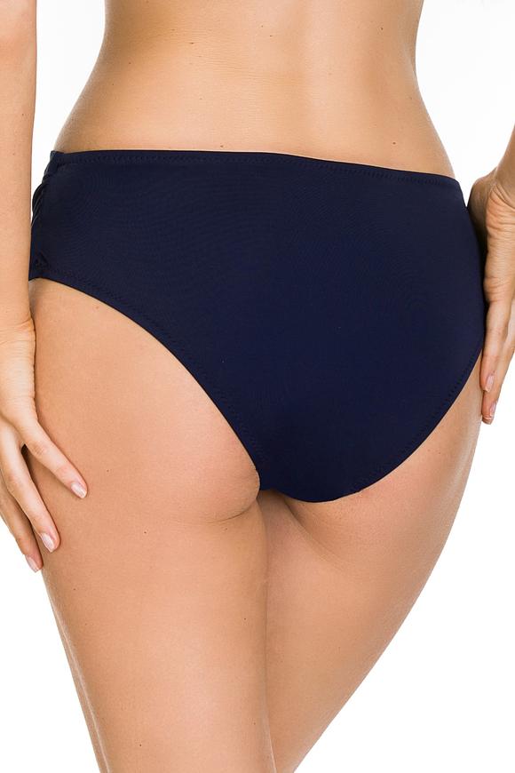 Klasyka zawsze w modzie!
Figi kąpielowe z gładkiej granatowej mikrofibry, z regulowanymi paseczkami.
Klasyczna konstrukcja dla wymagających!
Skład surowcowy: 80% Poliamid, 20% Elastan
 