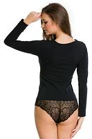 Bluzka wykonana z przyjemnej w dotyku z mikrofibryw drobne kropeczki.
Doskonała jako baza pod marynarkę, fason lekko przylegający do ciała, długi rękaw, dekolt półokrągły.
Skład surowcowy: 90% Poliamid, 10% Elastan.
 