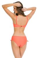 Biustonosz kąpielowy w neonowym kolorze pięknie podkreśli opaleniznę, a doskonała konstrukcja doda Ci pewności siebie!
Miseczki z siatki konstrukcyjnej, która zapewni podtrzymanie i utrzymanie biustu "w ryzach", wierzch pokryty mikrofibrą.
Ramiączka z regulacją, zapięcie na plecach na wygodny zaczep.
Do kompletu polecamy komfortowe figi z paseczkami na biodrach.
Skład surowcowy: 80% Poliamid, 20% Elastan

 