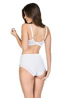 Biustonosz miękki, w konstrukcji D e z i r o, z miseczkami wykonanymi z dwóch warstw tiulu. Konstrukcja jednocześnie stabilna i lekka, krój miseczek z białymi przeszyciami i beżowym tiulem dodaje zmysłowego charakteru a całość zwieńczają paseczki na dekolcie. Haftki i regulatory w złotym kolorze nadają całości elegancji.
Biustonosz idealnie sprawdzi się na niemal każdym biuście!
Skład: 85% Poliamid, 10% Elastan, 5% Poliester.