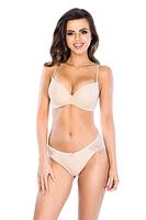 Biustonosz z profilowanymi miseczkami ze stałym push-upem, znakomicie podtrzymują i stabilizują biust. Wkładki mają żelowe wypełnienie. Krój biustonosza zbiera piersi z boków i nadaje im krągły kształt, akcentując linię dekoltu. Między miseczkami delikatna kokardka dodająca uroku całości. Ramiączka gładkie, regulowane, odpinają się.
SKŁAD: Poliamid, 15% Elastan