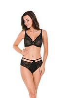 Figi pełne wykonane z delikatnej koronki, która okala boki i tył, fason wyższy, tył wykończony koronką pięknie prezentuje się na pośladkach.
Skład surowcowy: Poliamid 78%, Elastan 12%, 5%Poliester, Bawełna 5%.

 