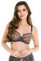 Biustonosz miękki  z fiszbinami.
Miseczki z beżowej siatki, na którą naszyty jest wzorzysty plen-motyw kwiatowy na grafitowym podkładzie.
Boczki z mikrofibry-wzmocnione fiszbiną, grafitowe ramiączka, bawet z koronki, środek zdobi zółta kokardka.
Pewna i sprawdzona konstrukcja z modelu Deziro dedykowana dla średnichi dużych biustów.
Skład surowcowy: 85%Poliamid, 10% Elastan, 5%Poliester.
 