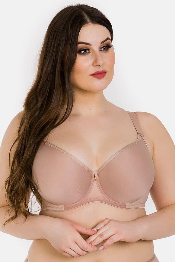 


Biustonosz typu SPACER, jego główne cechy to lekkość, oddychalność oraz trójwymiarowa struktura wykonana z materiału zwanego "spacer fabric". Miski biustonosza są stworzone z tej specjalnej tkaniny, która składa się z dwóch cienkich warstw połączonych włókniną dystansową. To zapewnia przepływ powietrza i lekkość materiału, co może być szczególnie komfortowe w codziennym noszeniu.
Dodatkowo, biustonosz posiada wszyty tiul w okolicach mostka, co może dodatkowo zwiększać komfort noszenia. Na środku biustonosza znajduje się element biżuterii, co dodaje mu estetyki i elegancji. Miski są dodatkowo wzmocnione bocznym panelem z tiulu, co może zapewniać dodatkowe wsparcie i kształtowanie biustu.
Warto zauważyć, że biustonosz nie posiada bocznych fiszbin, co może być cenione przez osoby, które preferują wygodę i naturalne dopasowanie. Boki i tył biustonosza wykonane są z mikrofibry, co może dodatkowo przyczynić się do komfortu noszenia.
Skład: 85% poliamid, 10% elastanu i 5% poliestru. 
Te składniki materiału są powszechnie używane w produkcji bielizny, zapewniając elastyczność, trwałość i komfort noszenia.



 