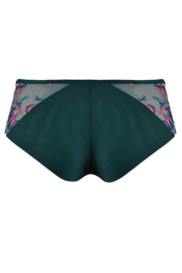 Figi Illusion 19233 Mediolano to klasyczna elegancja w nowoczesnym, zmysłowym wydaniu. Wykonane z lekkiej, transparentnej siateczki, subtelnie otulają sylwetkę, zapewniając komfort i perfekcyjne dopasowanie. Przód zdobi efektowny, kolorowy haft osadzony na beżowym tle, który tworzy harmonijną kompozycję z resztą materiału w odcieniu głębokiego granatu. Klasyczny krój fig sprawia, że są one nie tylko wygodne, ale również pięknie podkreślają biodra. Dodatek bawełny wewnątrz zapewnia higienę i miękkość noszenia. Figi Illusion to idealny wybór na co dzień i na wyjątkowe okazje – kobiece, lekkie i z charakterem.
Skład surowcowy: 78% Poliamid, 12% Elastan, 5% Poliester, 5% Bawełna.
 
 