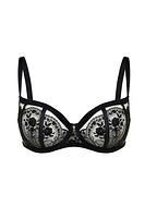 BIUSTONOSZ CABARETTE II 19221 to elegancki biustonosz miękki typu balkonetka, który zachwyca precyzyjnym wykonaniem i luksusowym wykończeniem. Miseczki z delikatnej siatki w odcieniu mokka zostały udekorowane bogatą koronką ze złotą nicią, dodającą całości subtelnego blasku. Czarne lamówki estetycznie podkreślają pionowe cięcia, modelując biust w wyjątkowy sposób. Obwód wykonano z transparentnej beżowej siatki, kontrastującej z czarnymi taśmami, co tworzy nowoczesny i zmysłowy design. Brak bocznych fiszbin zapewnia dodatkowy komfort noszenia. Idealny wybór dla kobiet poszukujących bielizny łączącej piękno z funkcjonalnością. Konstrukcja MS5 DELICE perfekcyjnie eksponuje biust, nadając mu naturalny i pełny kształt.
Skład surowcowy:85% Poliamid, 10% Elastan, 5% Poliester
 